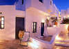 Oias Sunset Hotel Apartments 